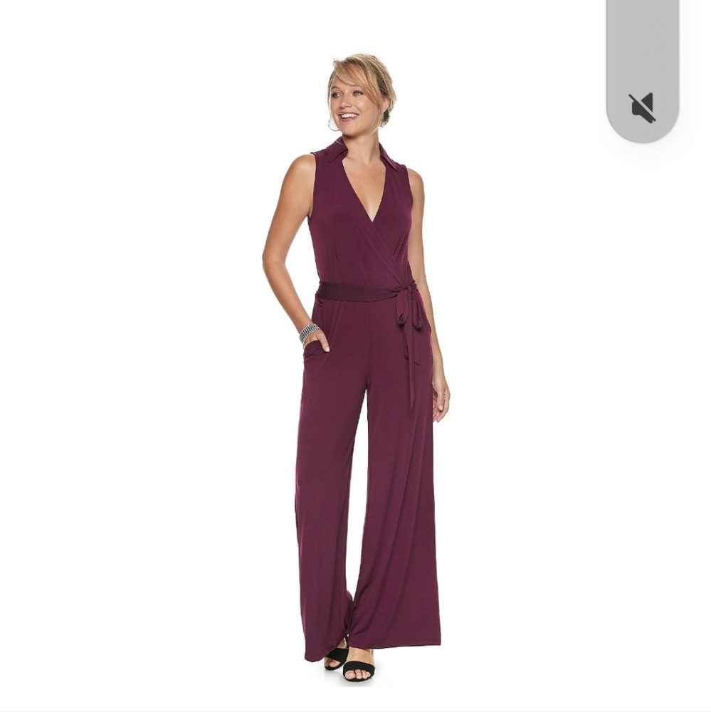Nina Leonard Red Sleeveless V-neck Pantsuit